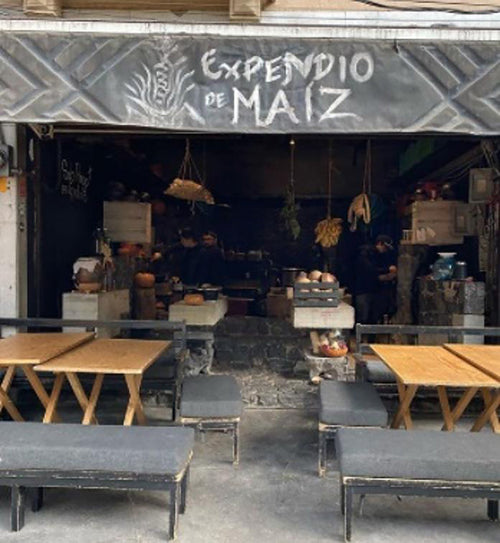 Restaurantes con Estrellas Michelin en México/Expendio de Maíz (sin nombre), confía en el chef hasta que quedes satisfecho