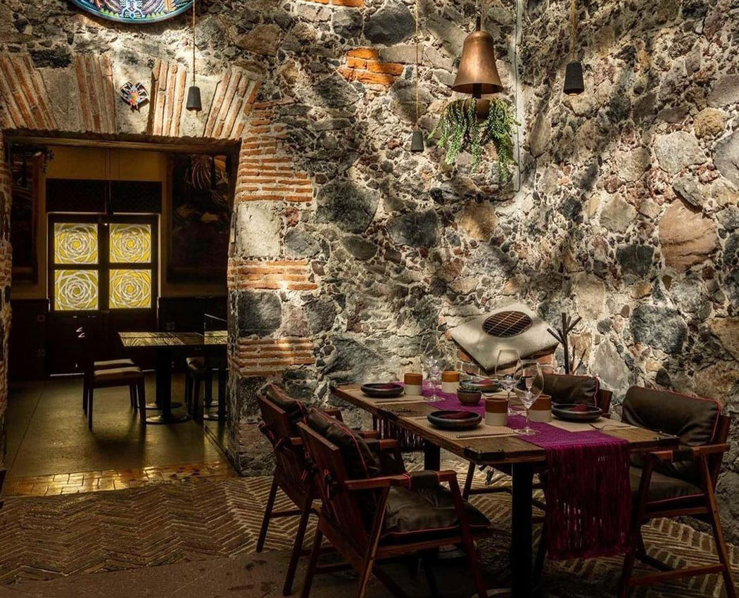 Comida tradicional mexicana CDMX / Limosneros, restaurante auténtico con una de modernidad