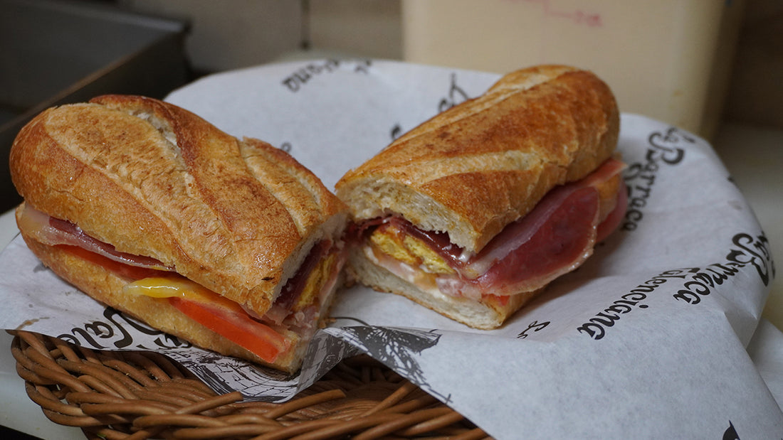 Tortas en CDMX / La Barraca Valenciana, tortas con rellenos de la cocina española en Coyoacán