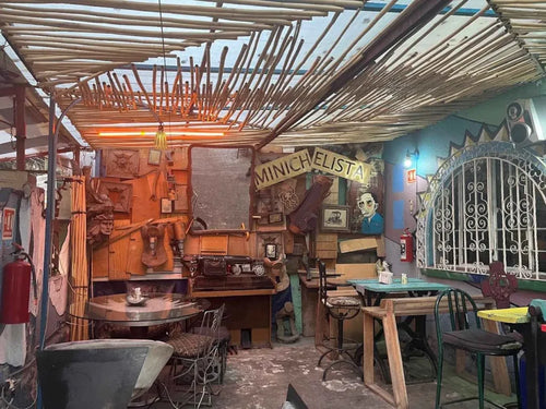 Cafeterías CDMX / Minichelista, tan extravagante como su nombre