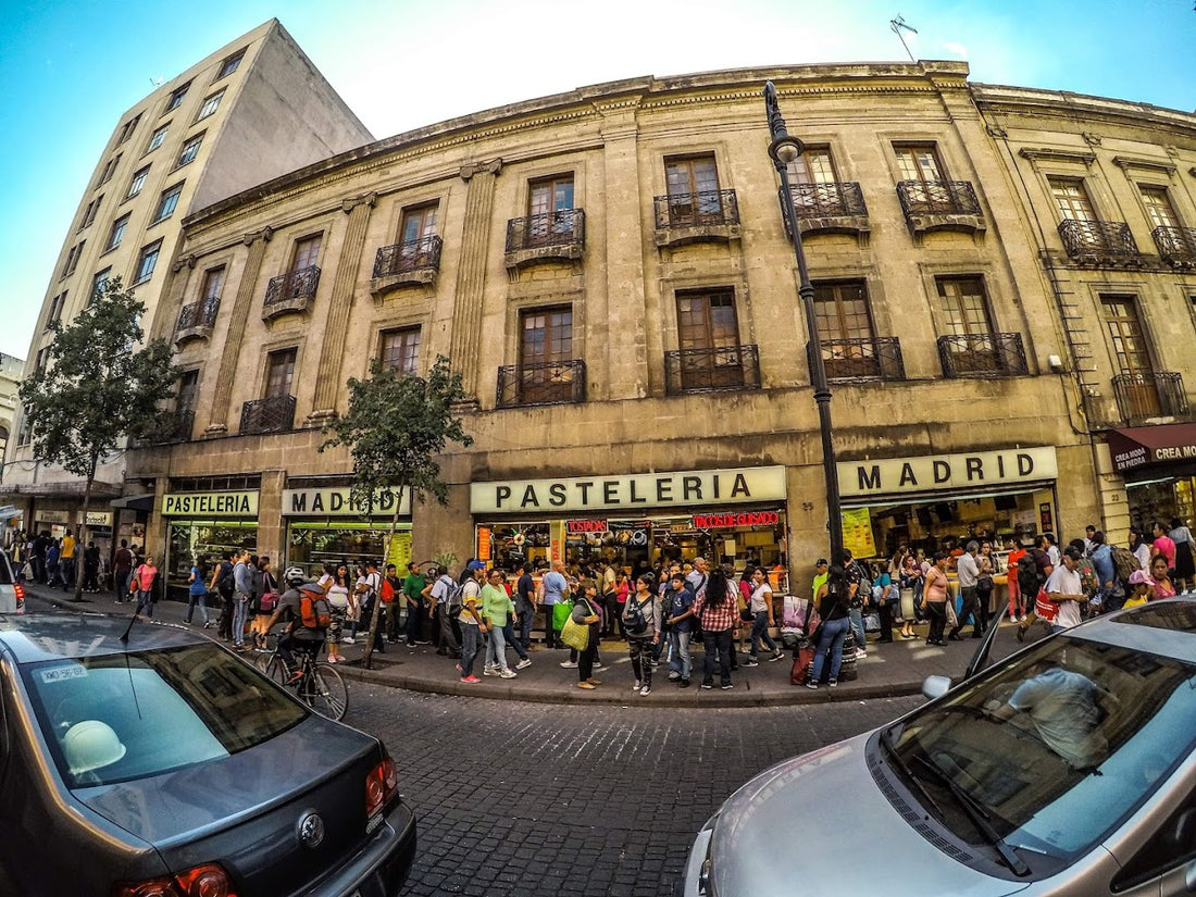 Panaderías CDMX / Pastelería Madrid,  legendaria desde 1939 en el Centro Histórico